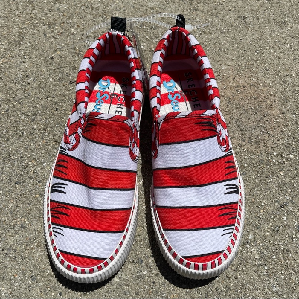 Skechers Dr. Seuss V’Lites We Saw Him Sneaker